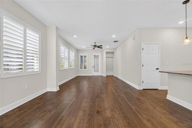 13890 KINGFISHER GLEN DRIVE, Lithia, FL 33547