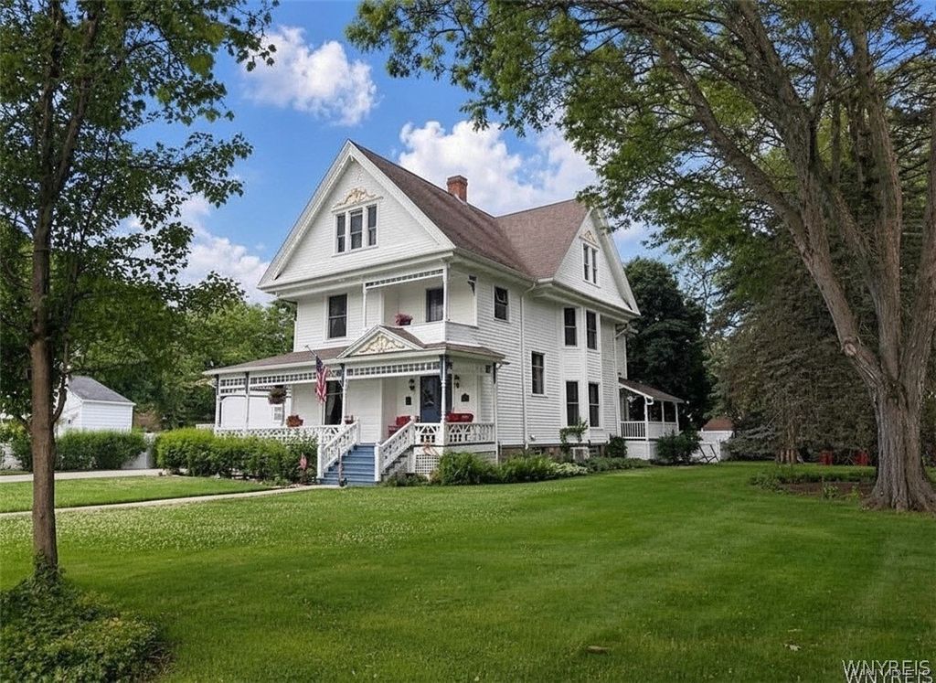 4808 Lewiston Road, Niagara Falls, NY 14305