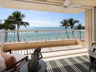 990 Cape Marco DR # 307, Marco Island, FL 34145