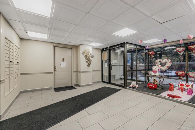 1725 Edison Avenue 1F, Bronx, NY 10461