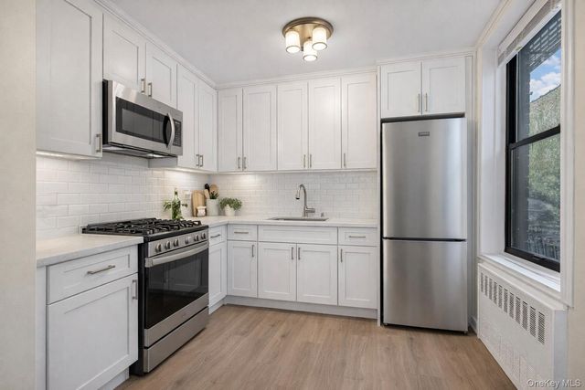 1725 Edison Avenue 1F, Bronx, NY 10461