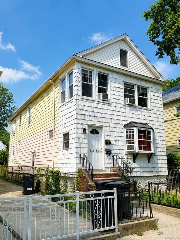 121-53 6TH Av, Flushing, NY 11356 — exterior