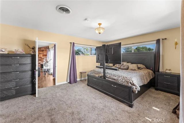 17912 Merrill, Fontana, CA 92335