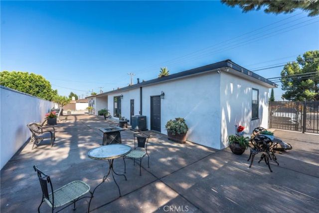 17912 Merrill, Fontana, CA 92335