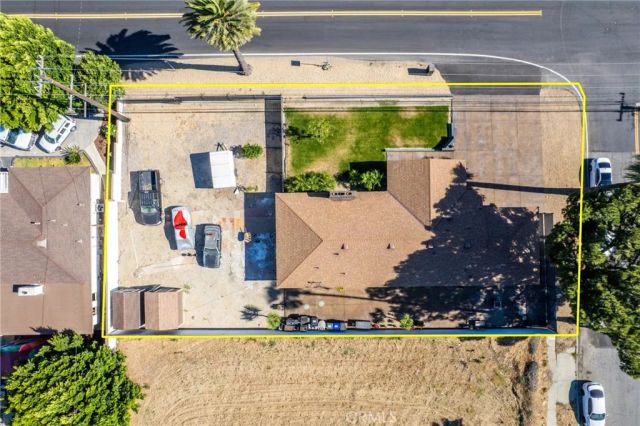 17912 Merrill, Fontana, CA 92335