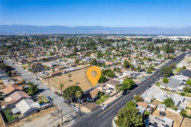 17912 Merrill, Fontana, CA 92335