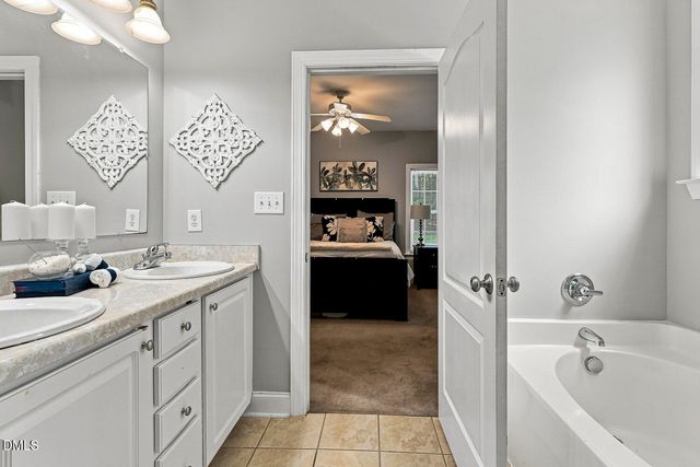121 Rawhide Drive, Louisburg, NC 27549