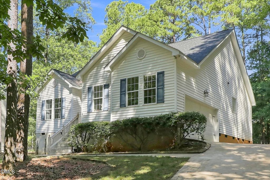121 Rawhide Drive, Louisburg, NC 27549