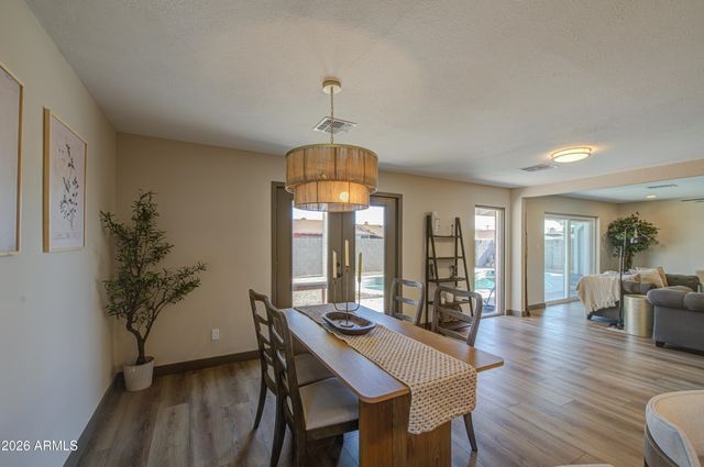 3823 W ROSE Lane, Phoenix, AZ 85019