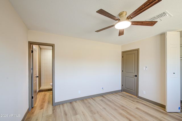 3823 W ROSE Lane, Phoenix, AZ 85019