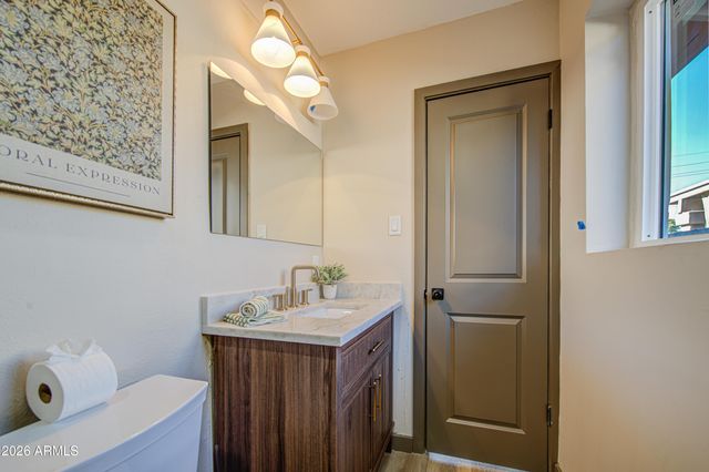 3823 W ROSE Lane, Phoenix, AZ 85019