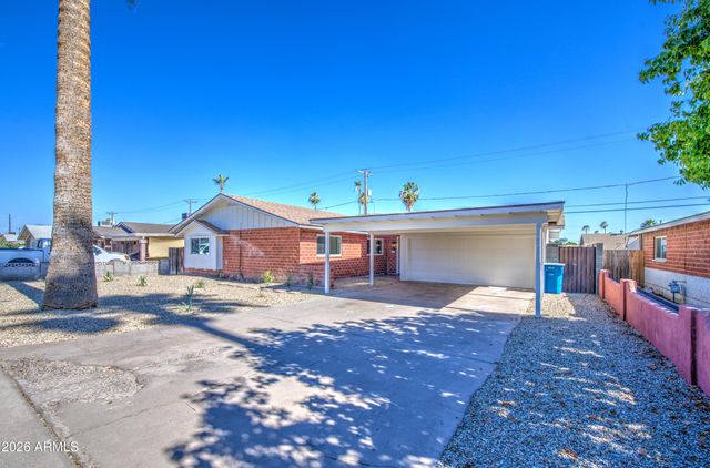 3823 W ROSE Lane, Phoenix, AZ 85019