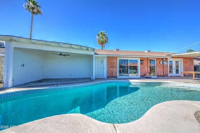 3823 W ROSE Lane, Phoenix, AZ 85019