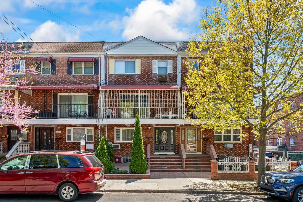 10516 Flatlands 4th Street, New York City, NY 11236