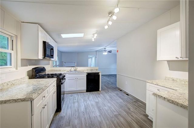 284 Luther Circle, Villa Rica, GA 30180