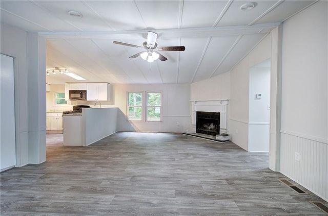 284 Luther Circle, Villa Rica, GA 30180