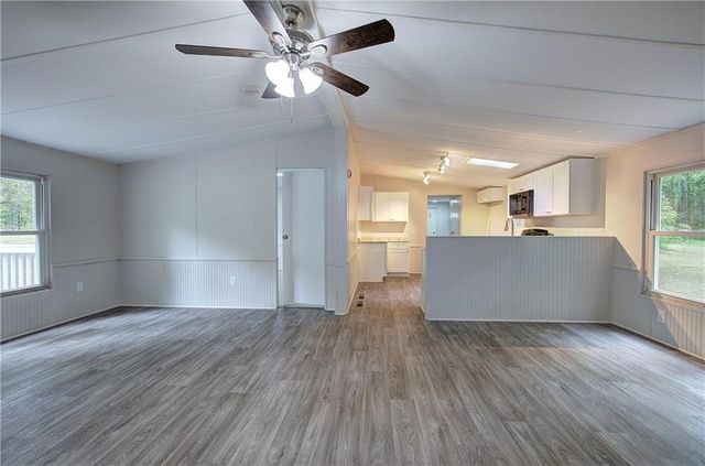 284 Luther Circle, Villa Rica, GA 30180