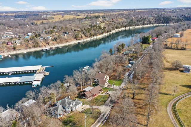 251 Herrington Woods Road, Harrodsburg, KY 40330