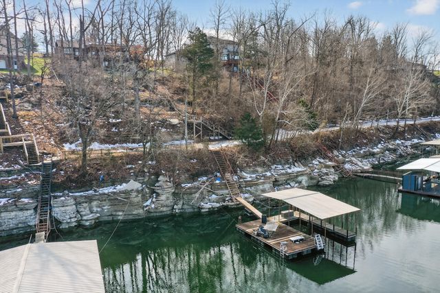 251 Herrington Woods Road, Harrodsburg, KY 40330