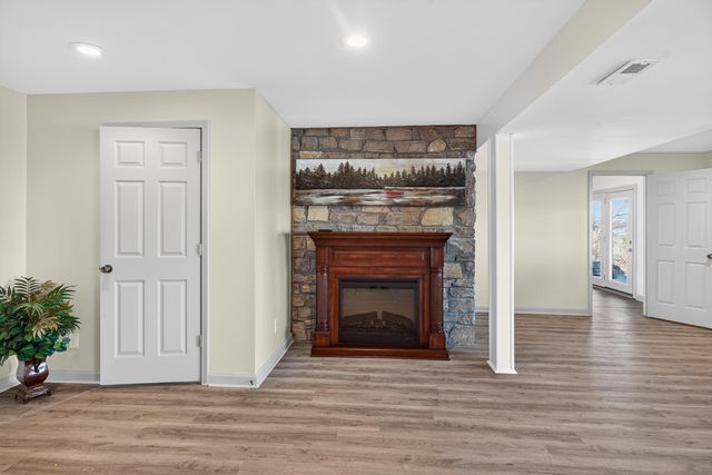 251 Herrington Woods Road, Harrodsburg, KY 40330