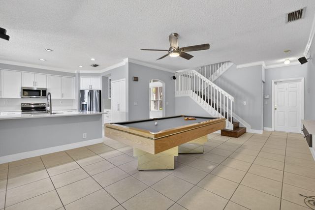 6263 Shadow Tree Lane, Lake Worth, FL 33463