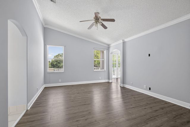 6263 Shadow Tree Lane, Lake Worth, FL 33463