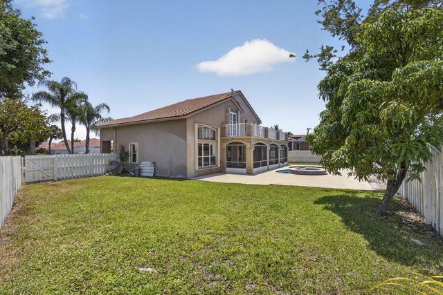 6263 Shadow Tree Lane, Lake Worth, FL 33463