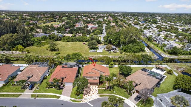 6263 Shadow Tree Lane, Lake Worth, FL 33463