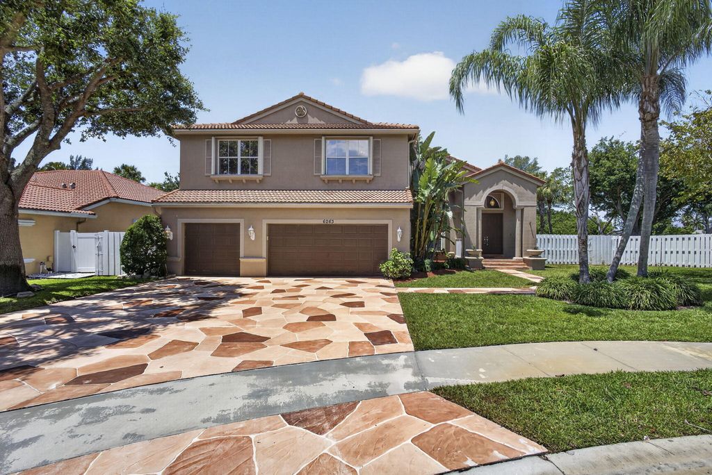 6263 Shadow Tree Lane, Lake Worth, FL 33463