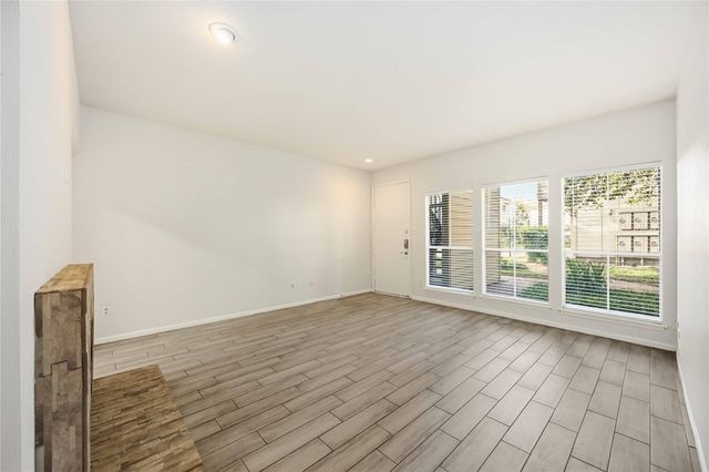 2100 Tanglewilde Street 531, Houston, TX 77063