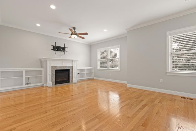 29 Wadsworth Ave 2, Waltham, MA 02453