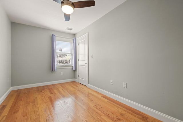29 Wadsworth Ave 2, Waltham, MA 02453
