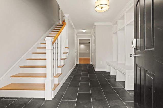 29 Wadsworth Ave 2, Waltham, MA 02453