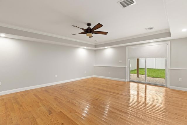 29 Wadsworth Ave 2, Waltham, MA 02453