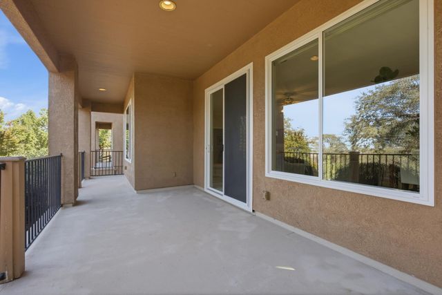 2435 Horseshoe Ct, Rocklin, CA 95765