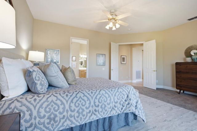 2435 Horseshoe Ct, Rocklin, CA 95765
