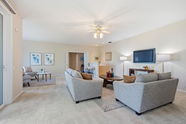 2435 Horseshoe Ct, Rocklin, CA 95765