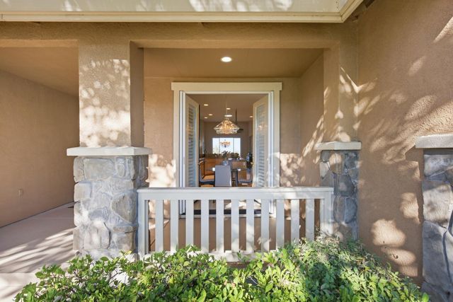 2435 Horseshoe Ct, Rocklin, CA 95765