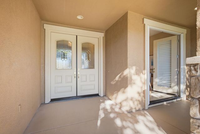 2435 Horseshoe Ct, Rocklin, CA 95765
