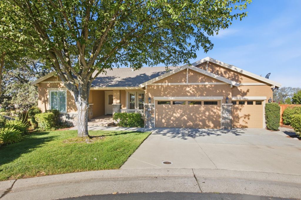 2435 Horseshoe Ct, Rocklin, CA 95765