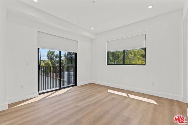 5839 Kester Avenue 2, Sherman Oaks, CA 91411