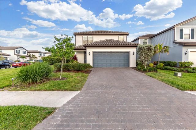 6111 BLUESTAR COURT, Bradenton, FL 34211