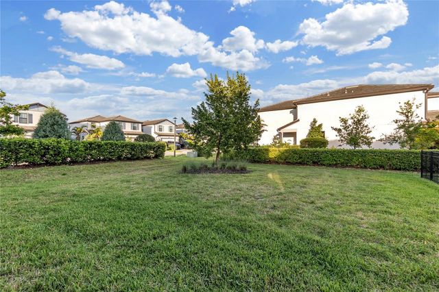 6111 BLUESTAR COURT, Bradenton, FL 34211