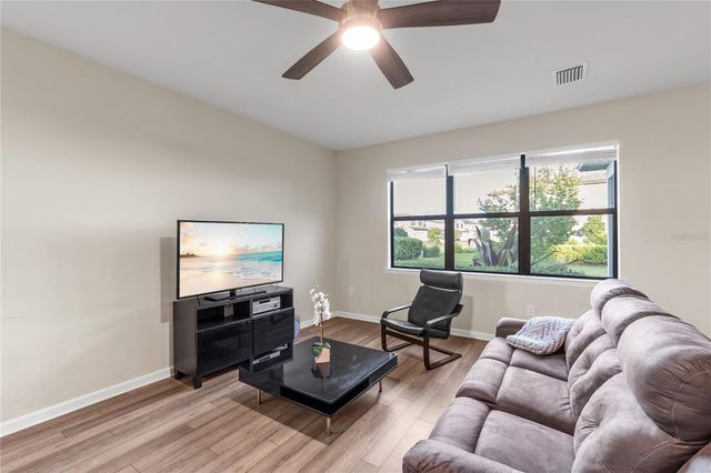 6111 BLUESTAR COURT, Bradenton, FL 34211