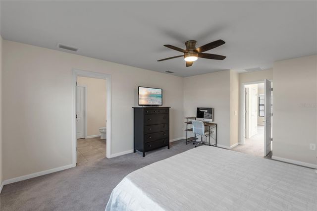 6111 BLUESTAR COURT, Bradenton, FL 34211