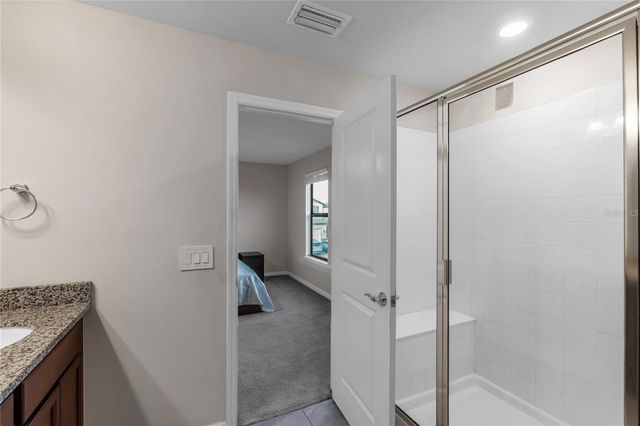 6111 BLUESTAR COURT, Bradenton, FL 34211