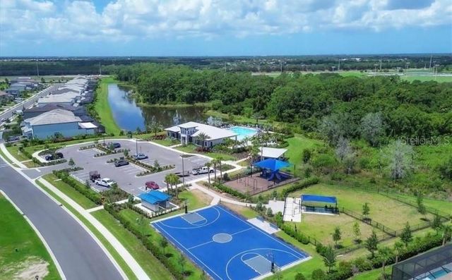 6111 BLUESTAR COURT, Bradenton, FL 34211