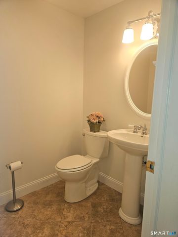 9 Woodberry Hill Drive, Southington, CT 06489