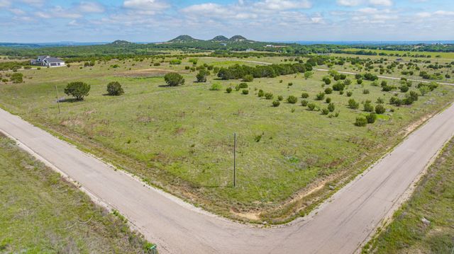 1538 Hidden Valley Road, Glen Rose, TX 76043