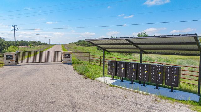 1538 Hidden Valley Road, Glen Rose, TX 76043